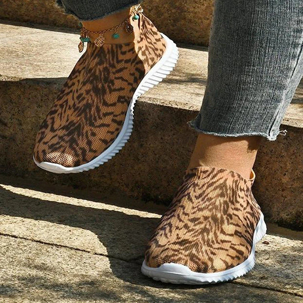 Shiningmiss Casual Athletic Flyknit Fabric Animal Print Slip On Sneakers